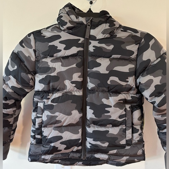 Thereabouts Boys Black Camo Heavyweight Puffer Jacket NWT Size XXS 4/5 - Picture 8 of 8